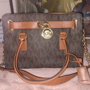 *SOLD* Michael Kors Hamilton Bag